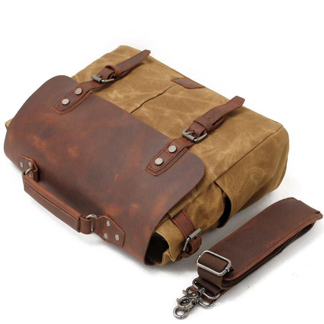 Canvas Crossbody Messenger Bag | PETERSBURG